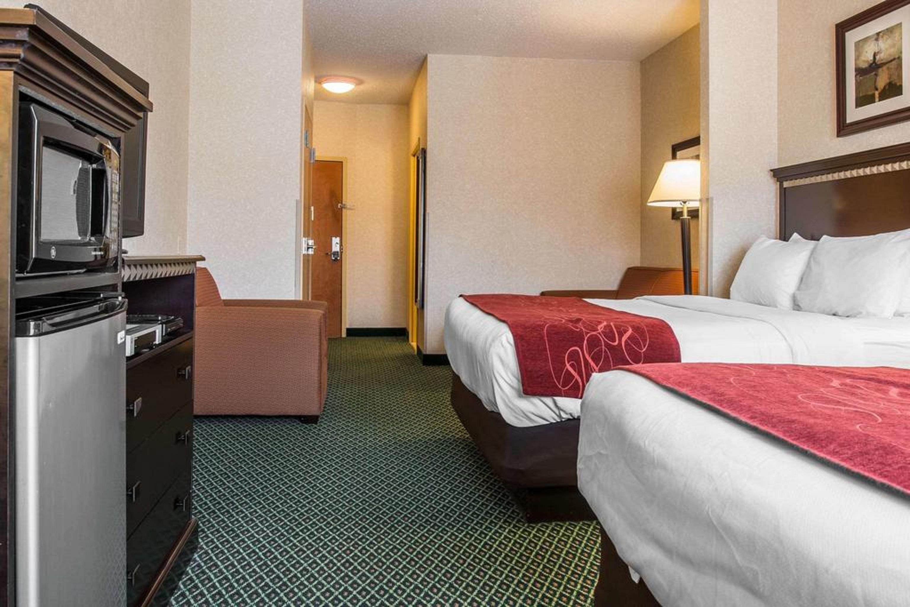 Comfort Suites Canton - Detroit Екстер'єр фото